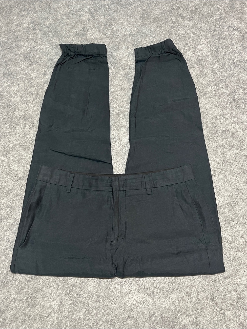 Vince Navy Jogger Dress Pants